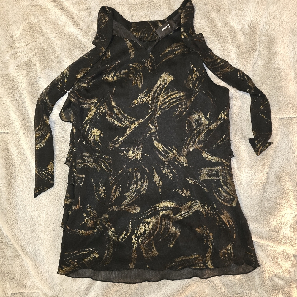 Bwear Black and Gold Patterned Blouse